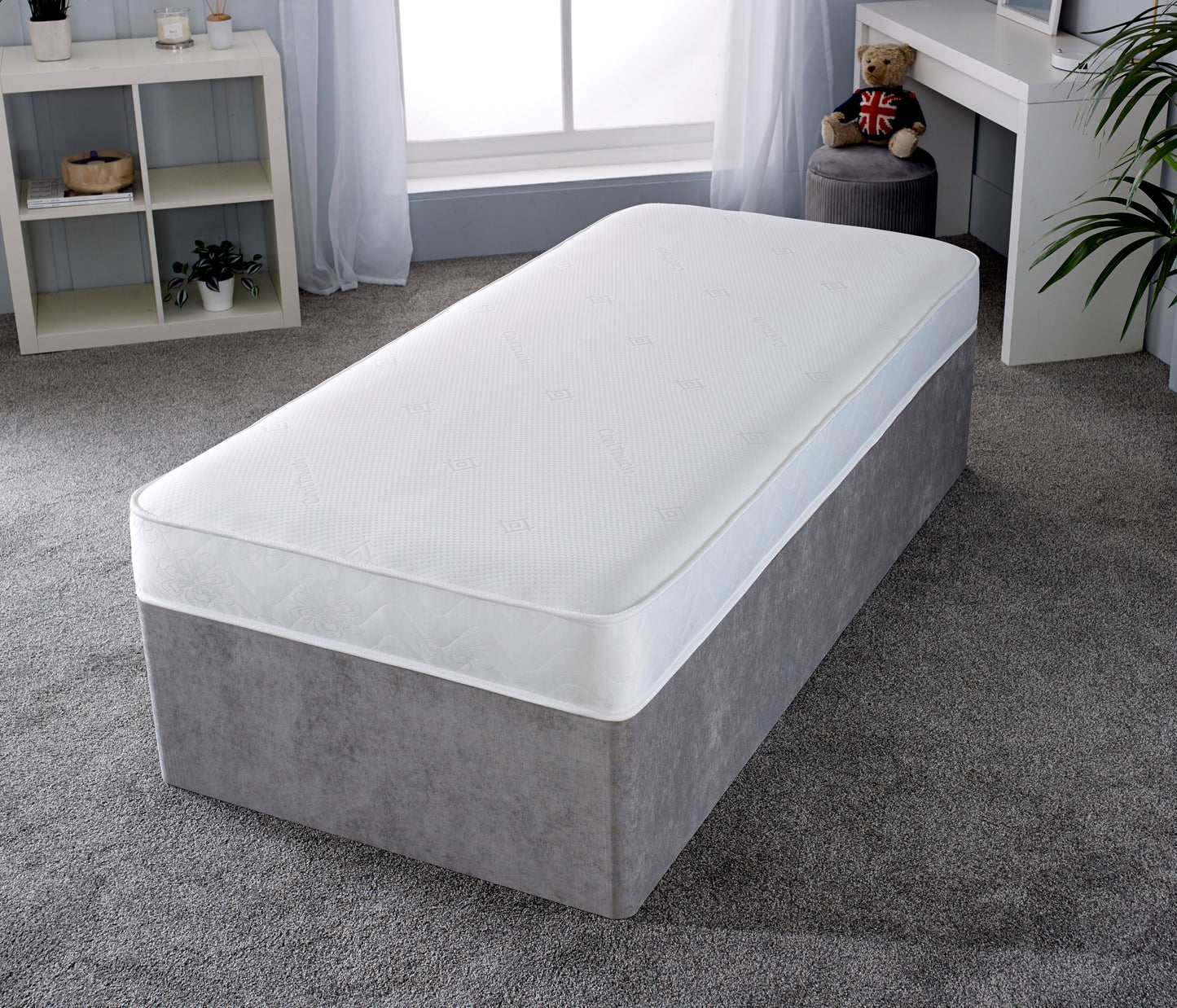 6" Deep Reflex Foam and Memory Foam with Cool Touch Top Panel Firm to Medium Firm Mattress